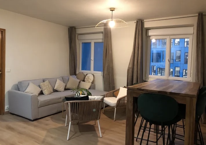 2-к квартира Париж 8, 08, 1750.00 EUR