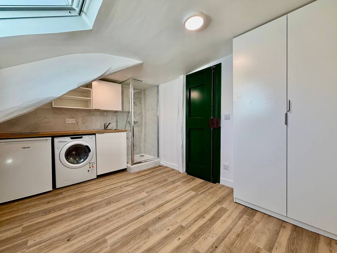 Estudio en el distrito 17 de París., 17, 840.00 EUR, photo 4