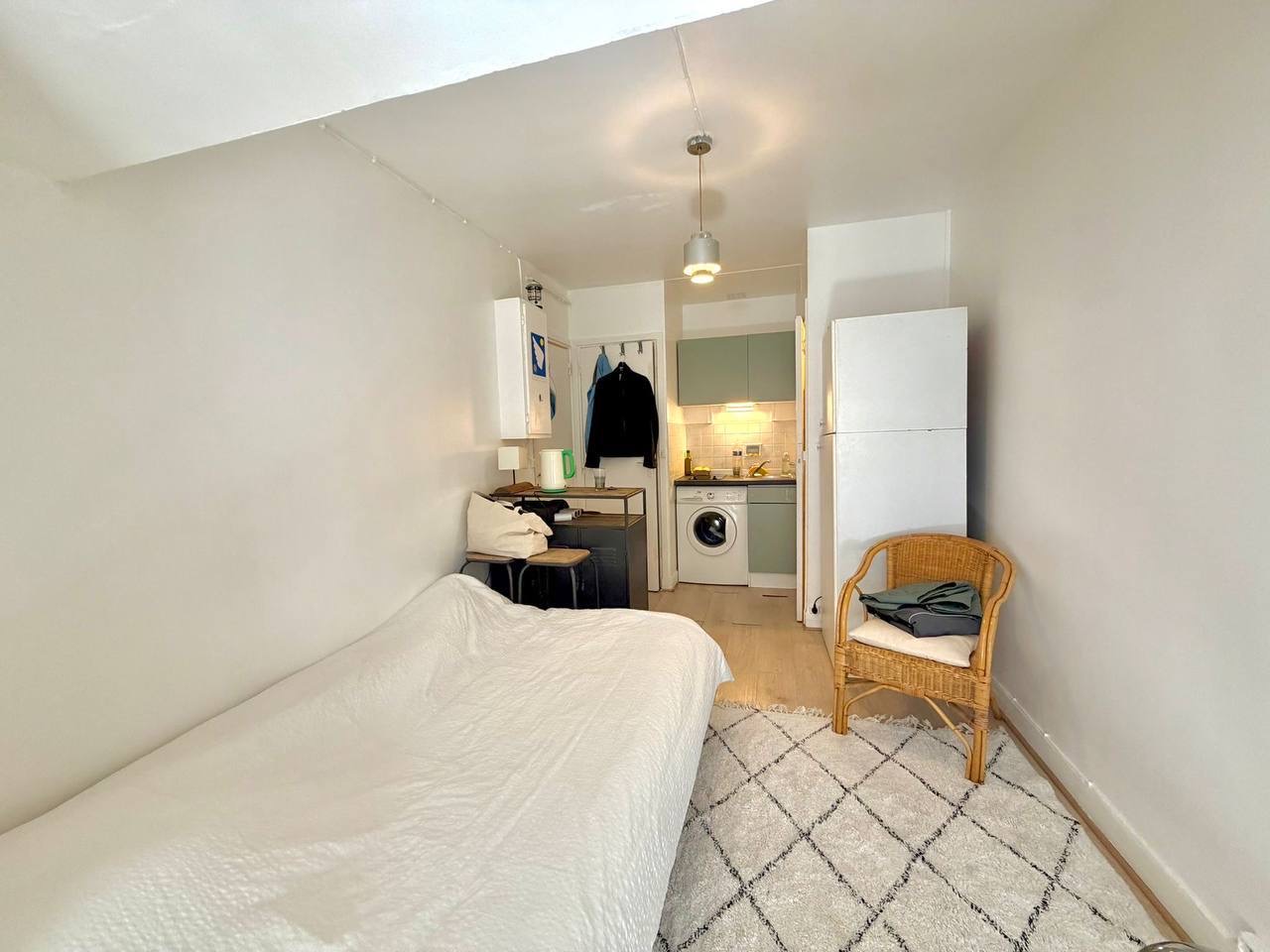 Estudio en el centro de París., 02, 1100.00 EUR, photo 2