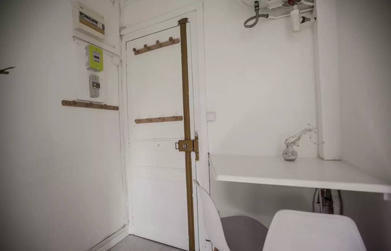 Студент у 7ому, 07, 880.00 EUR, photo 5