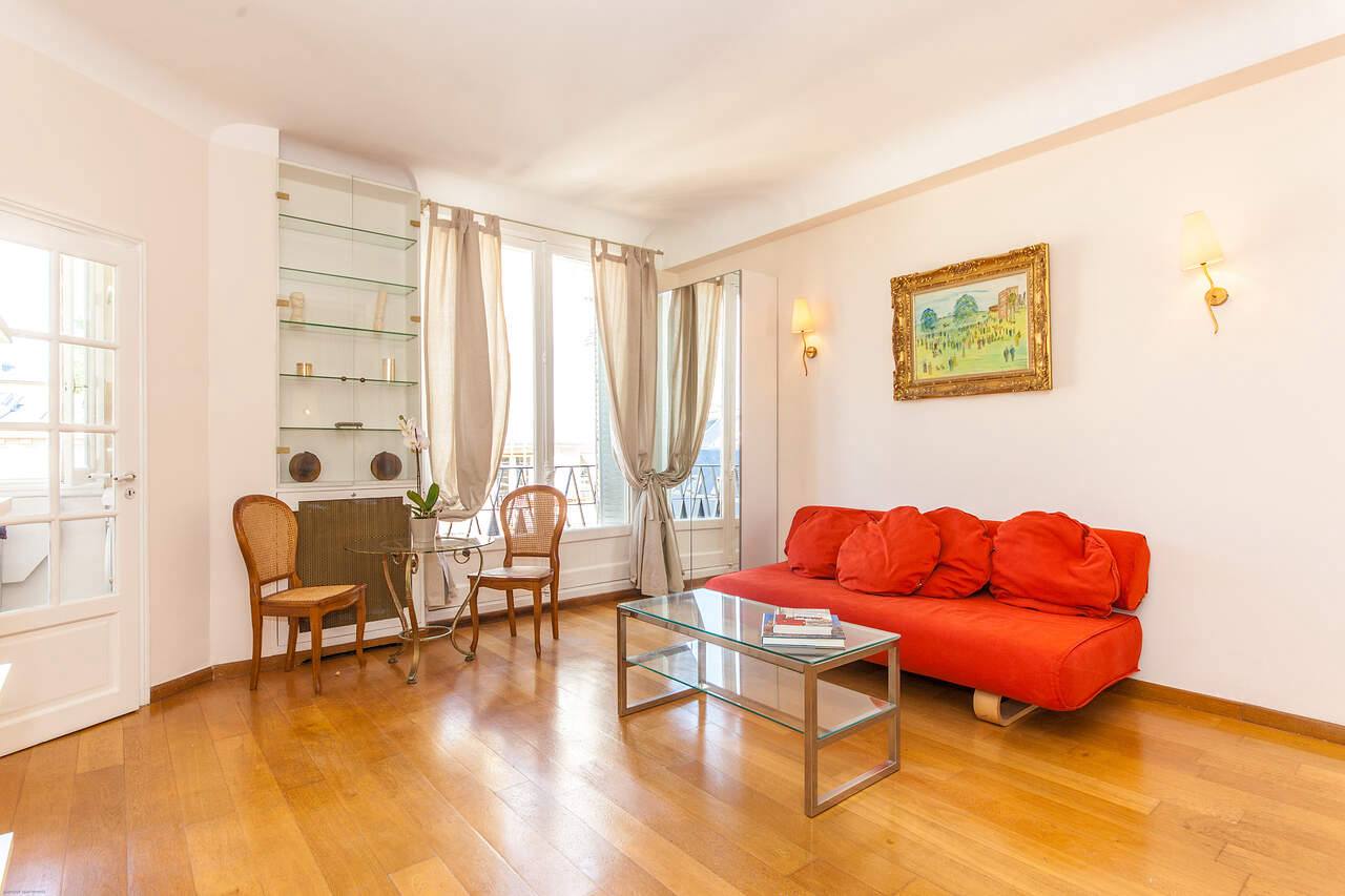 Стильна студія у 16 окрузі, 16, 1690.00 EUR