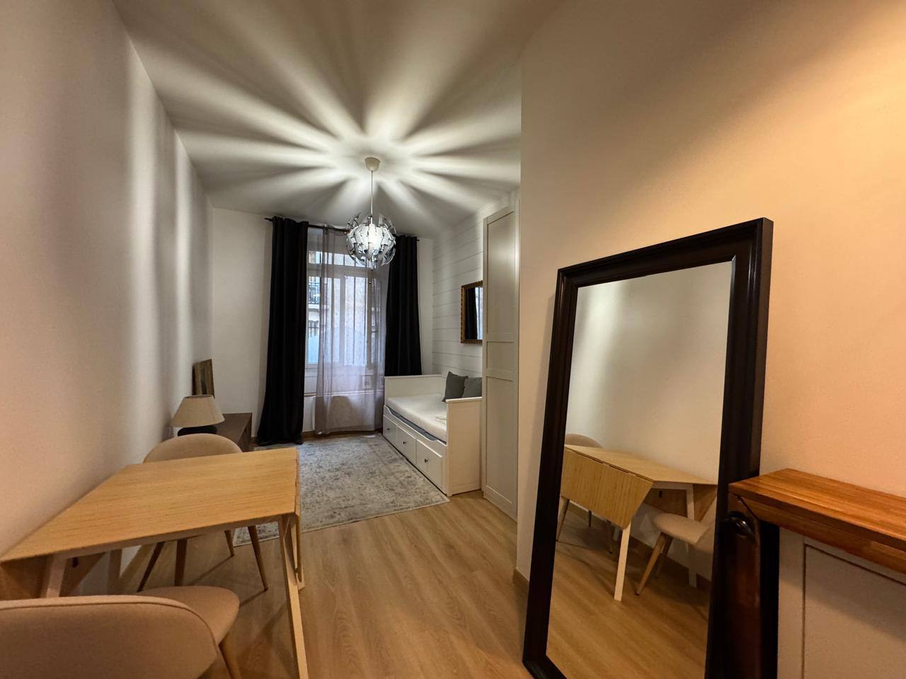 Стильная студия возле Лувра, 01, 1500.00 EUR, photo 6