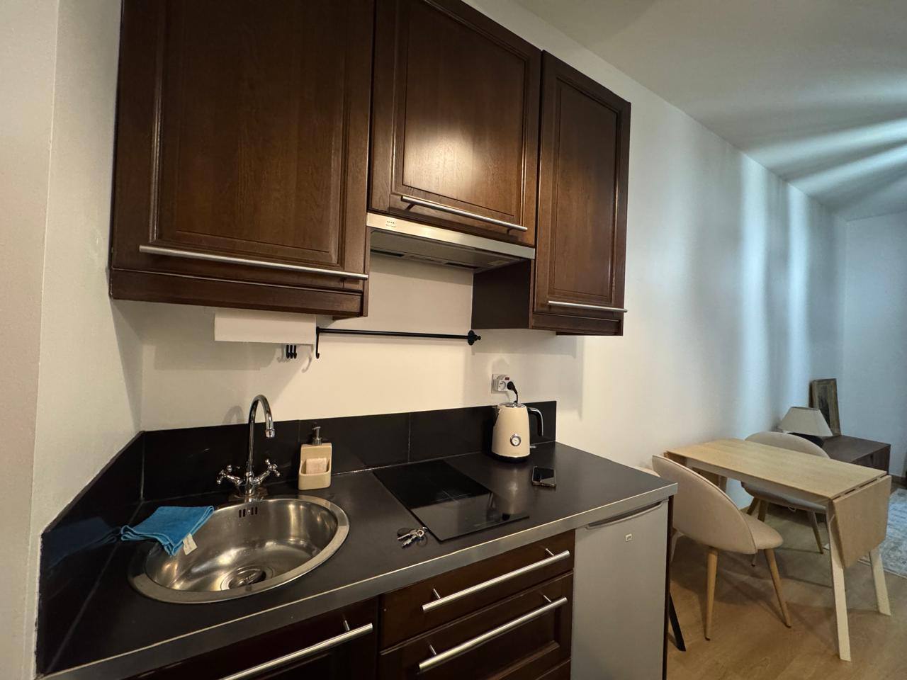 Стильная студия возле Лувра, 01, 1500.00 EUR, photo 5