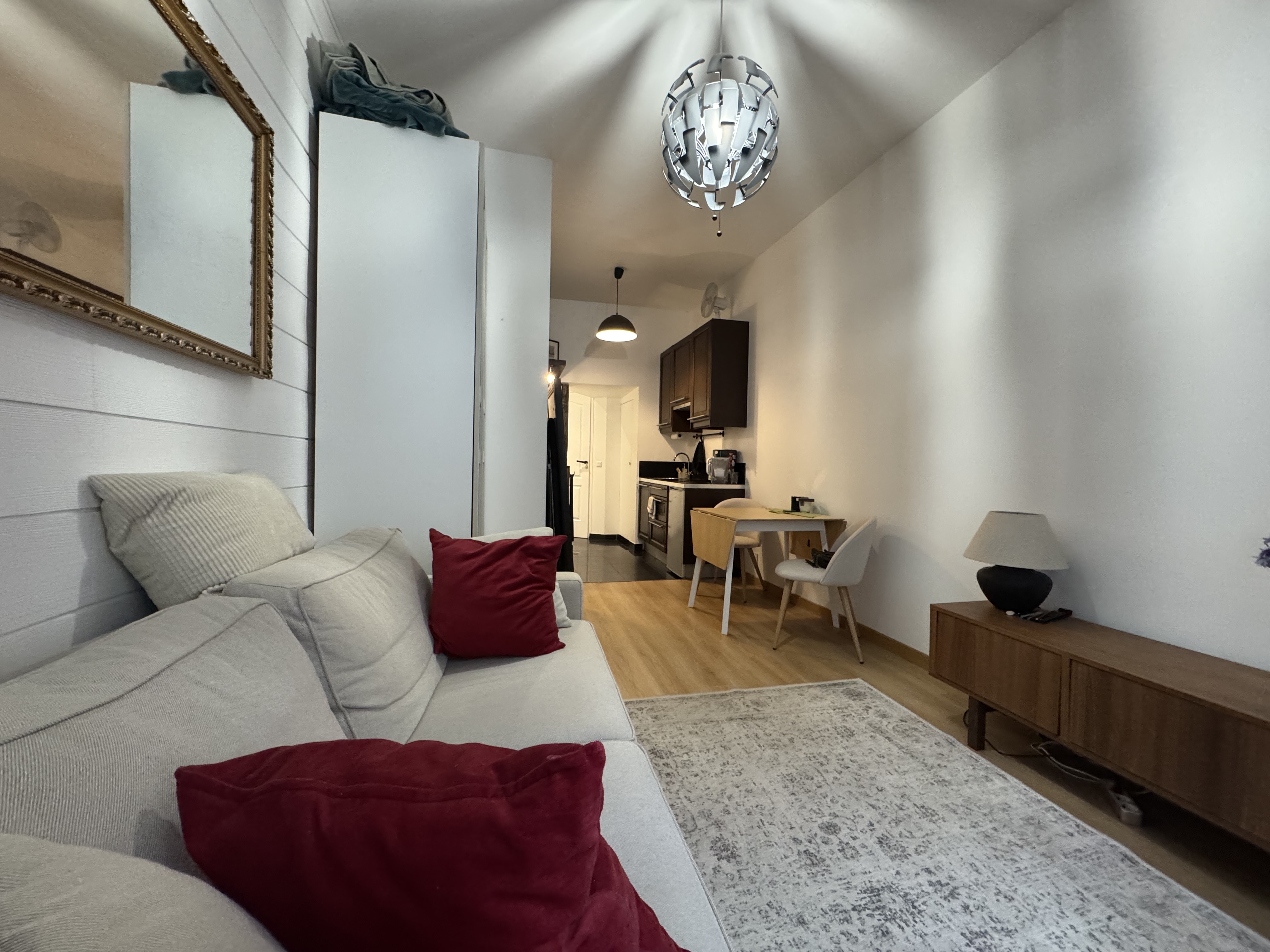Стильная студия возле Лувра, 01, 1500.00 EUR, photo 2