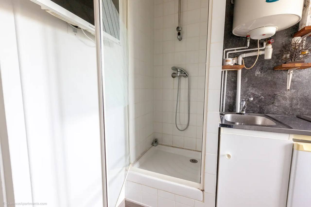 Studio avec Vue sur la Tour, 07, 850.00 EUR, photo 6