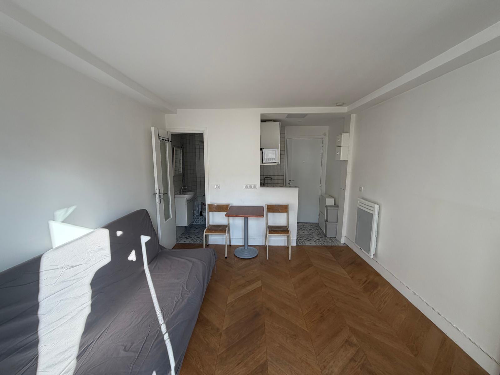 Studio with balcony, 09, 1200.00 EUR, photo 5