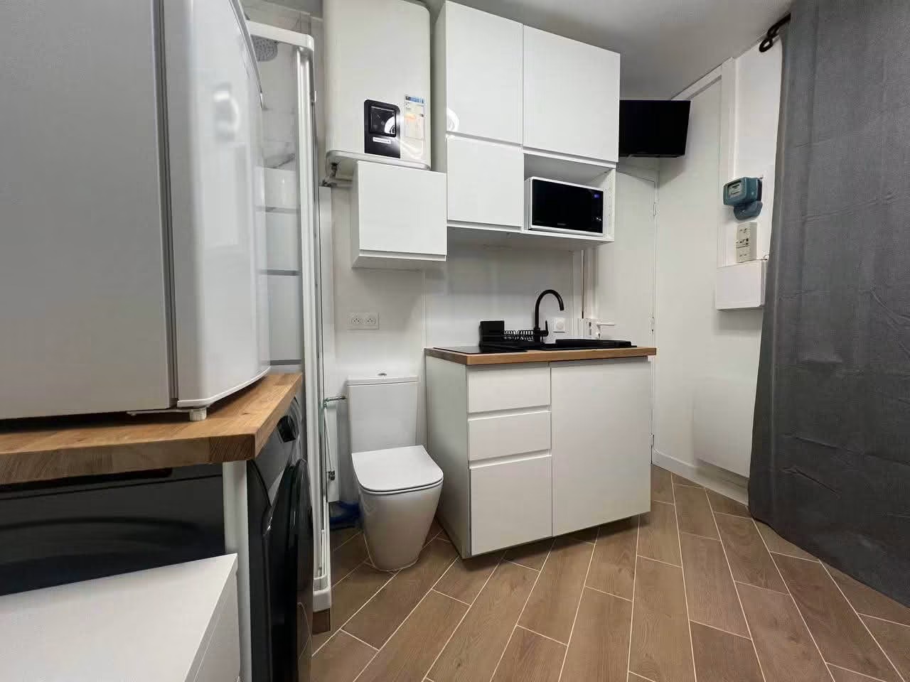 Silla en el centro de París, 02, 1050.00 EUR, photo 4