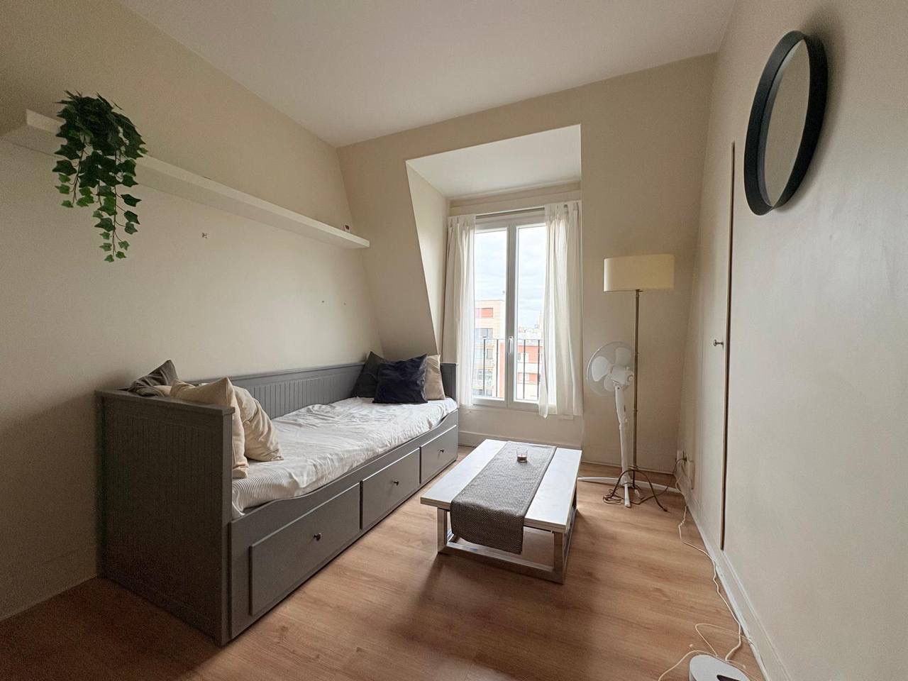 Apartamento de 2 habitaciones Grenelle, 15, 1550.00 EUR