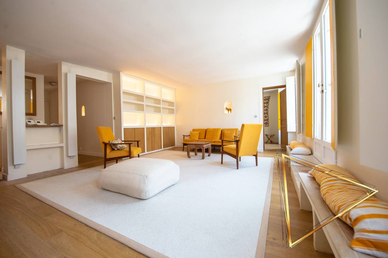 Appartement de trois pièces au 6ème, 06, 4200.00 EUR