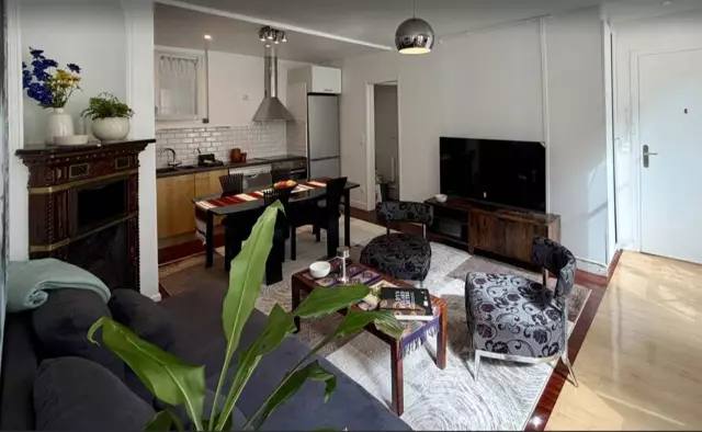 Three-room apartment, 01, 2330.00 EUR, photo 3