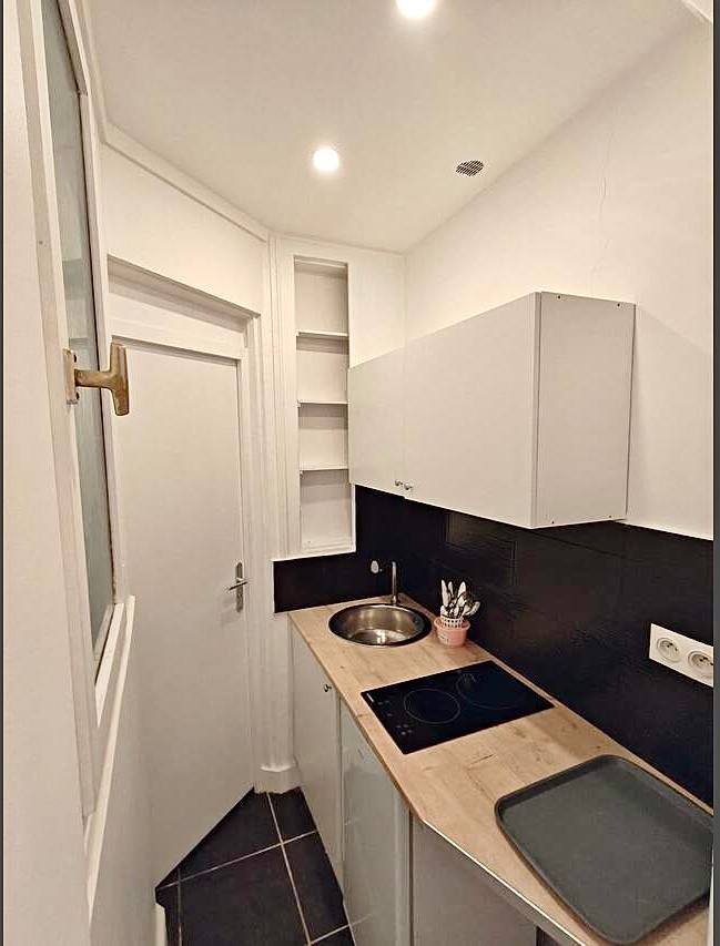 Студия возле Трокадеро, 16, 1350.00 EUR