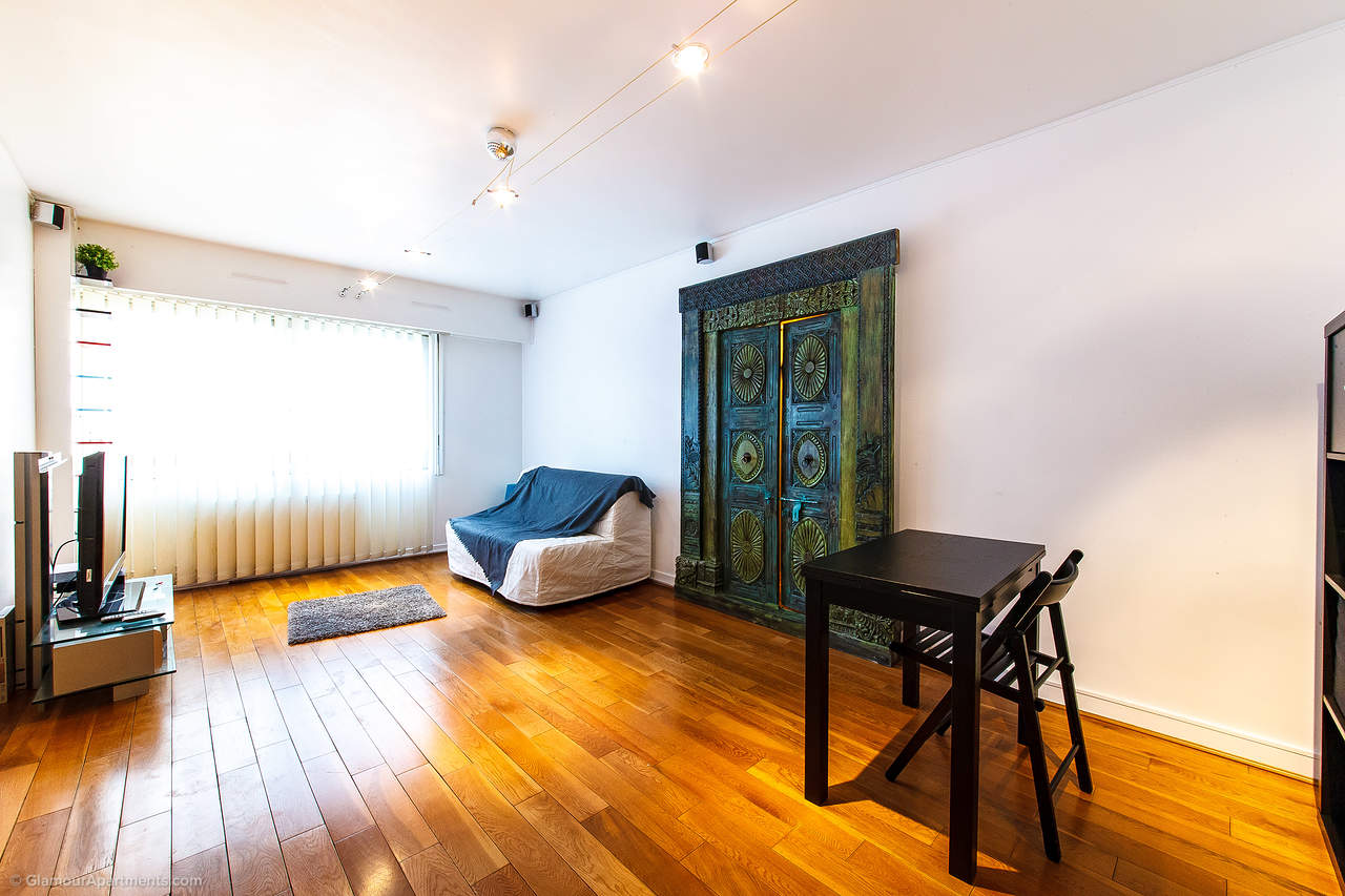 Studio in the 11th arrondissement, 11, 1350.00 EUR