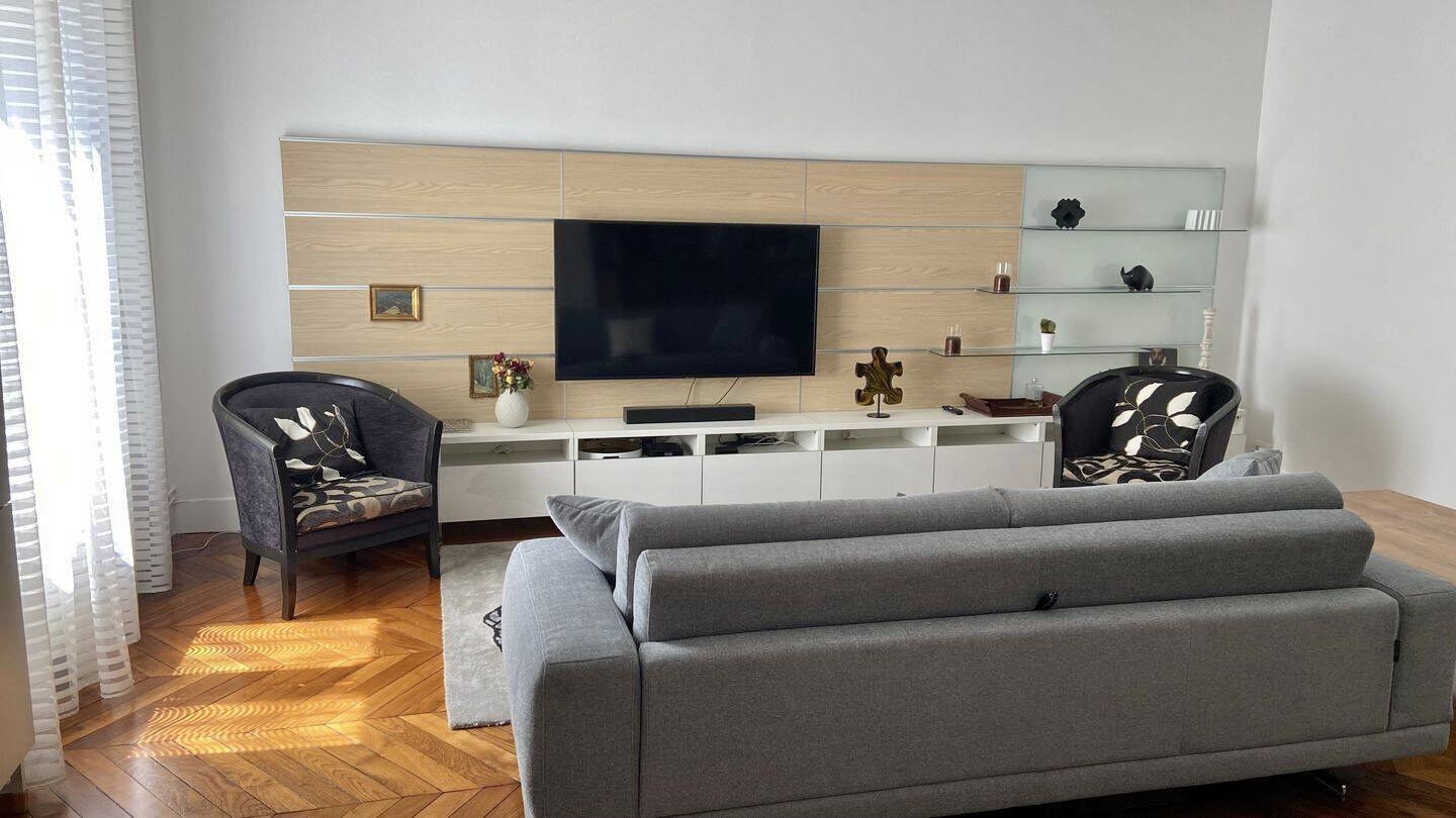 2-к Париж 8, 08, 2578.00 EUR