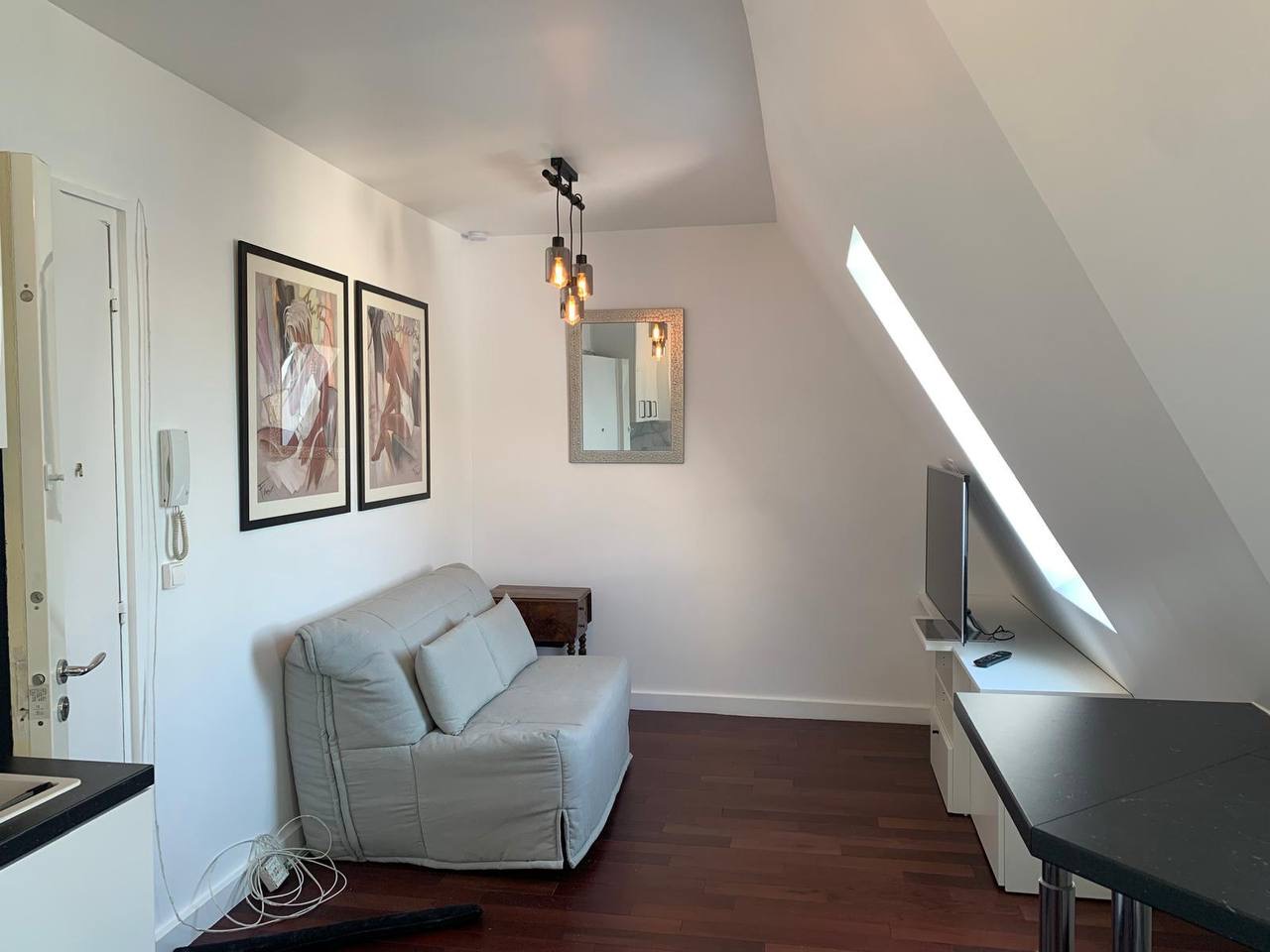 estudio en 8vo, 08, 1250.00 EUR