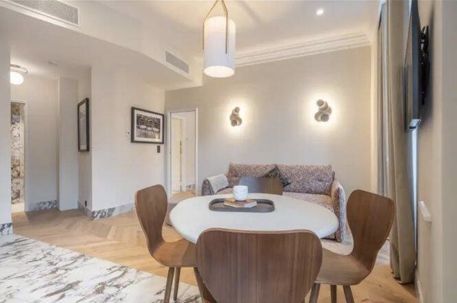2-room park Monceau, 08, 2470.00 EUR, photo 3